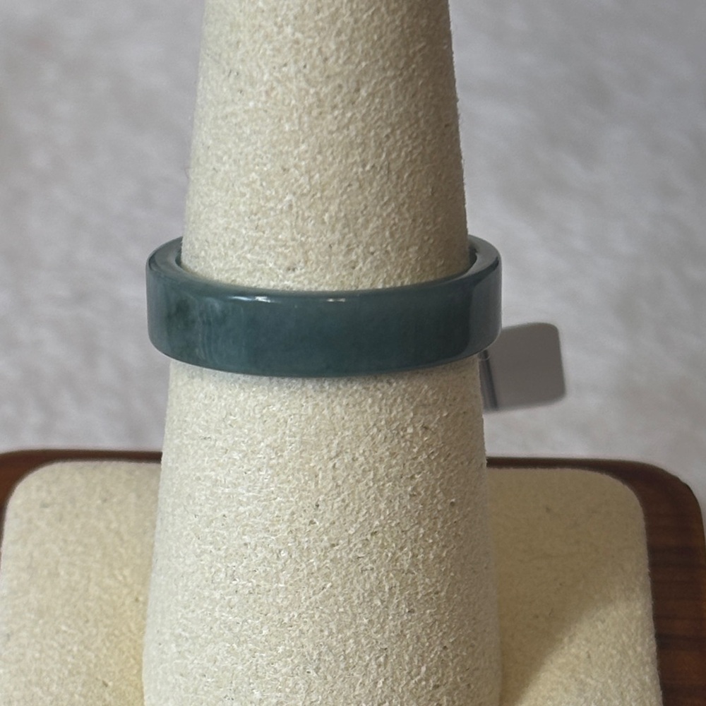 NWT Genuine Guatemalan Blue Water Jadeite Jade Band Ring - Picture 9 of 10